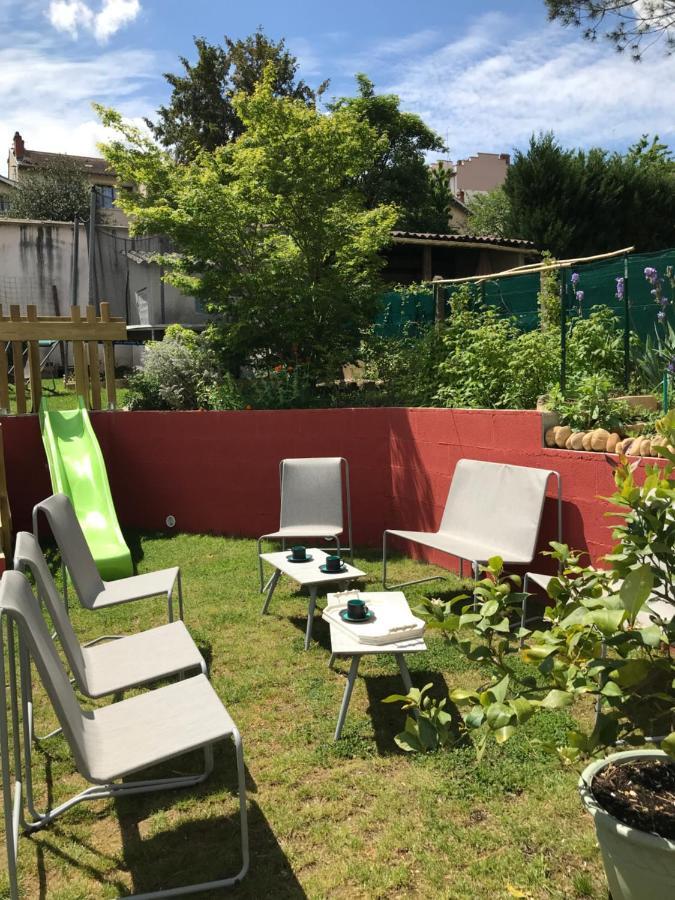 Espace Beleverte Bussiere 1 Tamaris Appartement Meuble De 2 Chambres Oullins Εξωτερικό φωτογραφία