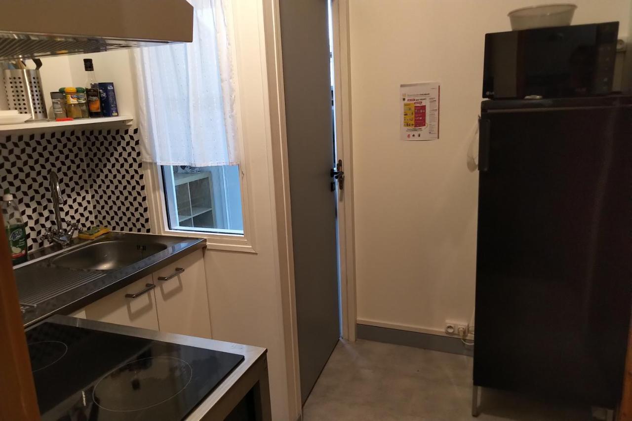 Espace Beleverte Bussiere 1 Tamaris Appartement Meuble De 2 Chambres Oullins Εξωτερικό φωτογραφία