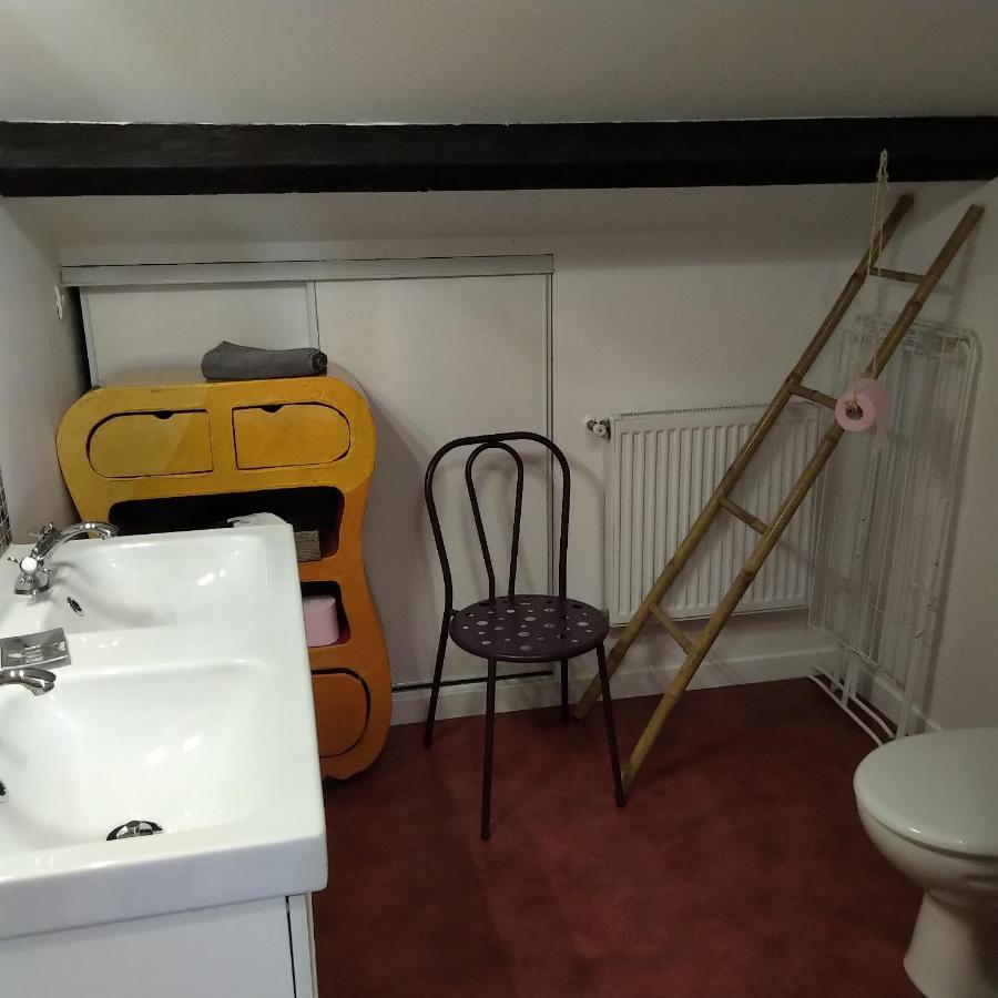 Espace Beleverte Bussiere 1 Tamaris Appartement Meuble De 2 Chambres Oullins Εξωτερικό φωτογραφία